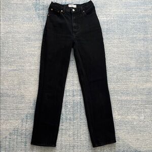Abercrombie & Fitch The 90’s Straight High Rise Black Jeans